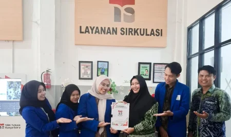 Mahasiswa IPII UIN Antasari Transformasi Layanan Digital di Perpustakaan SMK Telkom Banjarbaru